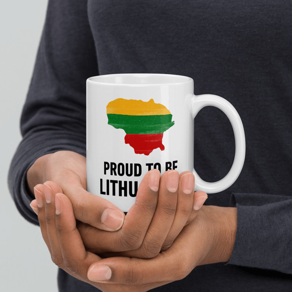 Patriotic-Lithuanian-Mug-Proud-to-be-Lithuanian-Gift-Mug-with-Lithuanian-Flag-Independence-Day-Mug-Travel-Family-Ceramic-Mug-05.png