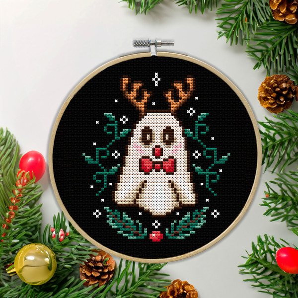 Cross Stitch Pattern Christmas Deer Ghost  (3).jpg