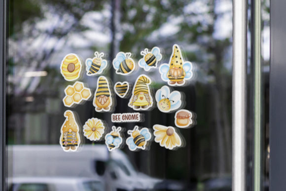 Cute-Bee-Gnome-Printable-sticker-Graphics-9932669-2-580x387.jpg