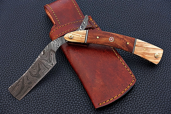 Damascus Sharp Razor