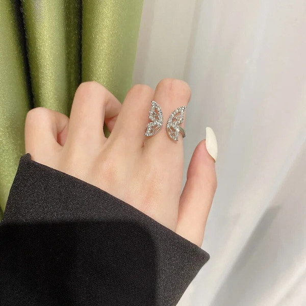 Korean Luxury Sparkling Zircon Butterfly Rings for Women Fashion-2.jpg