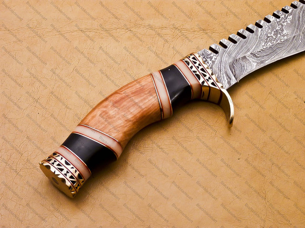 Hunting Knife 8.JPG