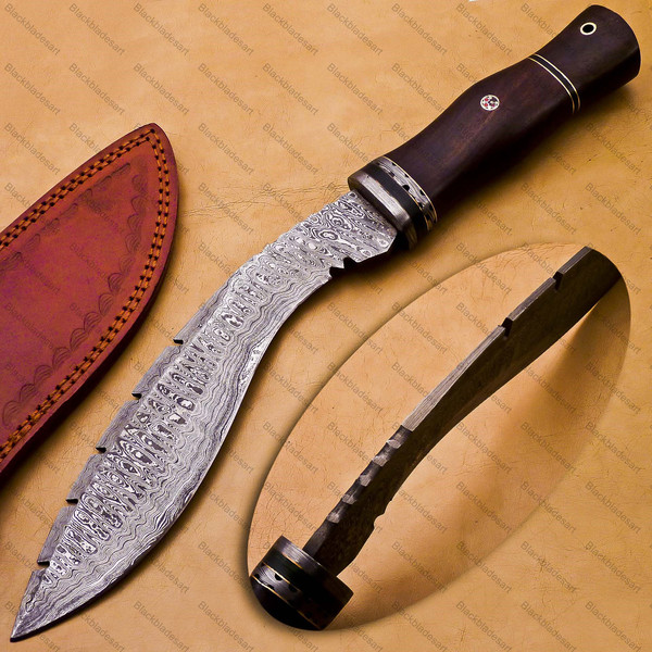 Kukri knife (1).JPG