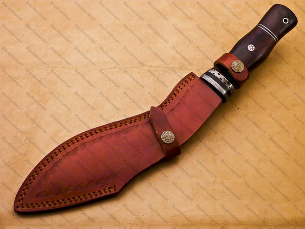 Kukri knife (10).JPG