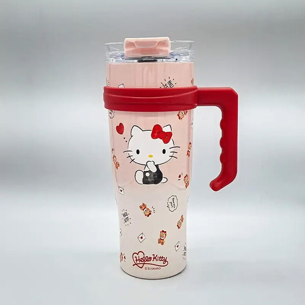 hello kitty cup 4.jpg