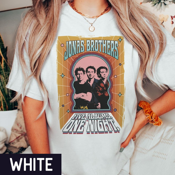 Aesthetic Jonas Brothers T-Shirt, Jonas 90s Graphic Tee, Nick Joe Kevin Shirt, Retro Five Albums One Night.jpg