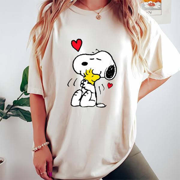 Peanuts Valentine Snoopy And Woodstock Lots Of Love T-shirt .jpg