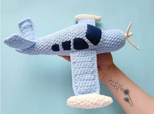 Amigurumi Plane,  Amigurumi PDF Pattern toys patterns.jpg