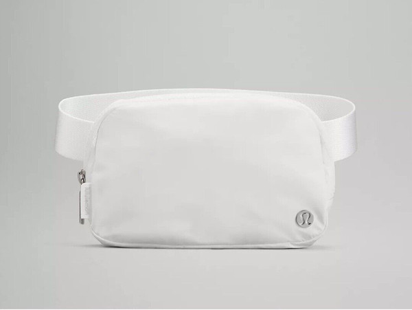 lululemon belt bag white (9).jpg