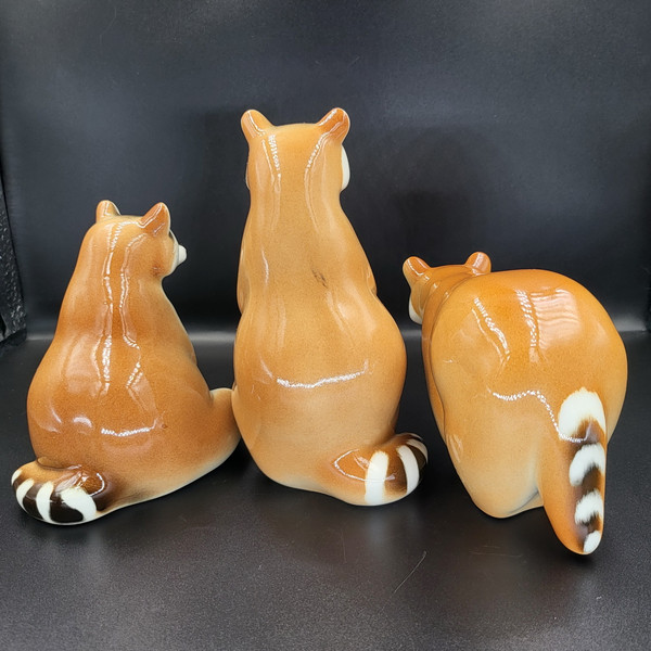 4 Vintage RACCOONS Porcelain Figurines set 3 PCS USSR 1970s.jpg