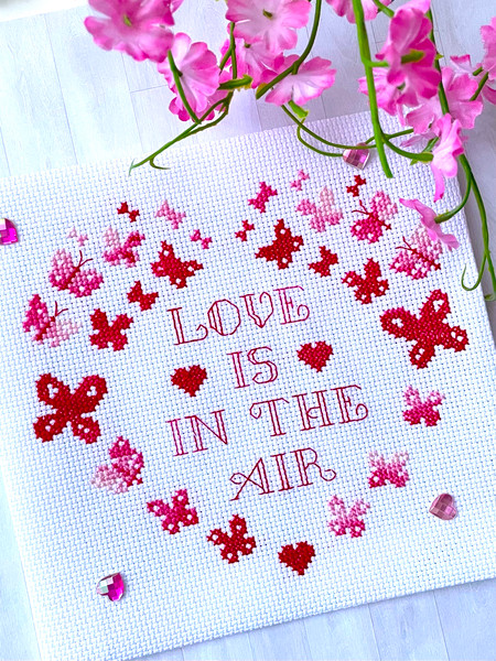 Love in the Air ready 1.jpg