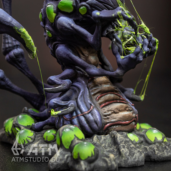 starcraft abathur collectors figure blizzard 4 (12).jpg