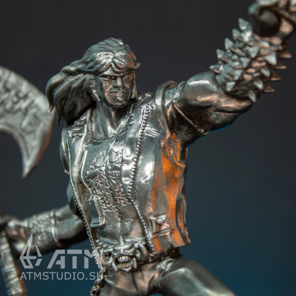 Brutal Legend Eddie Riggs metal figure collector's edition (10).jpg