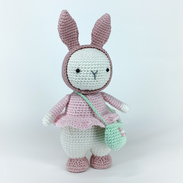 Crochet-bunny-pattern-Bunny-crochet-animal-Easter-bunny-crochet-toy-DIY-Bunny-amigurumi-07.jpg