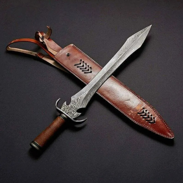 Unleash the Gladiator Within Hand-Forged Damascus Steel Sword with Walnut Grip (1).jpg