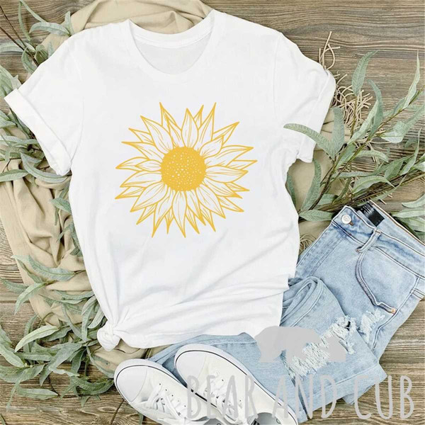 Sunflower Shirt, Graphic Floral Tee T-Shirt, Flower Shirt, Garden Shirt, Womens Fall Shirt, Sunflower Tshirt, Sunflower.jpg