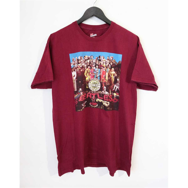 The Beatles Sgt. Pepper's Lonely Hearts Club Band 30 years anniversary 1997 vintage 90s rock t shirt jersey graphic tee.jpg
