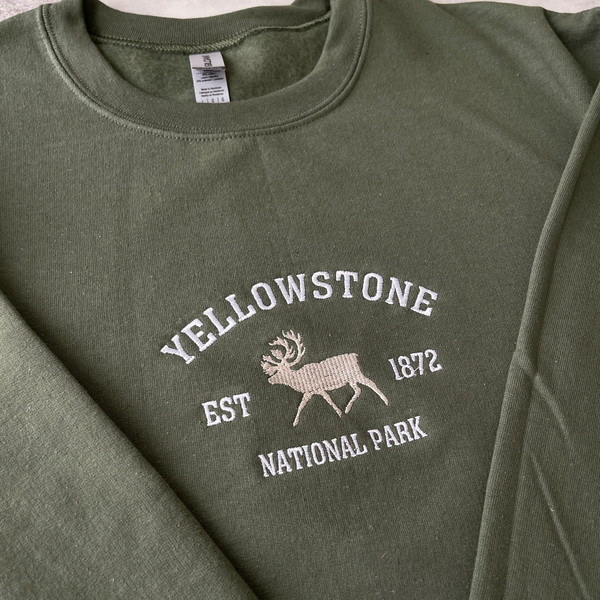 Embroidered Yellowstone National Park Sweatshirt, Wyoming Sweatshirt, Embroidered Yellowstone Sweater, Gift for Him, Gift for Her, Vacation.jpg