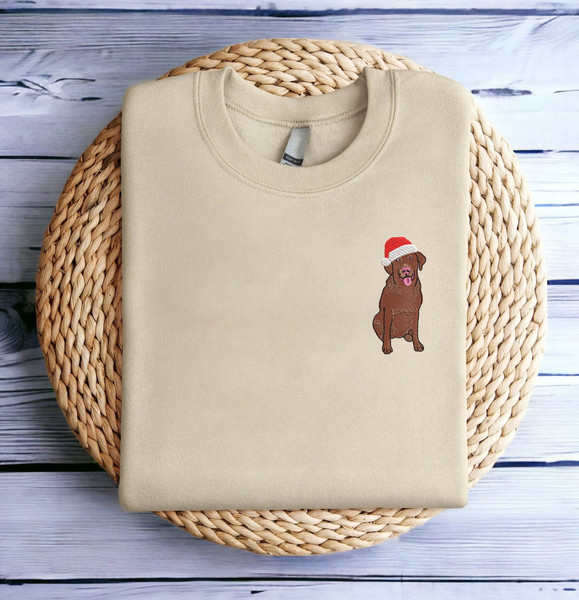 Embroidered Christmas Dog Sweatshirt Labrador Retriever Dog Chocolate Christmas Sweater Women Christmas Sweatshirt Crewneck Winter Sweater.jpg