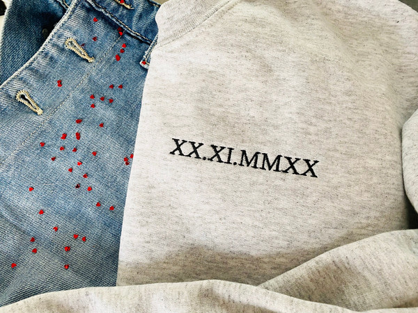 Custom Embroidered Roman Numeral Sweatshirt, Couples Gift, Couple'S Crewneck Sweatshirt, Personalized Date, Valentine'S Day Giftl,.jpg