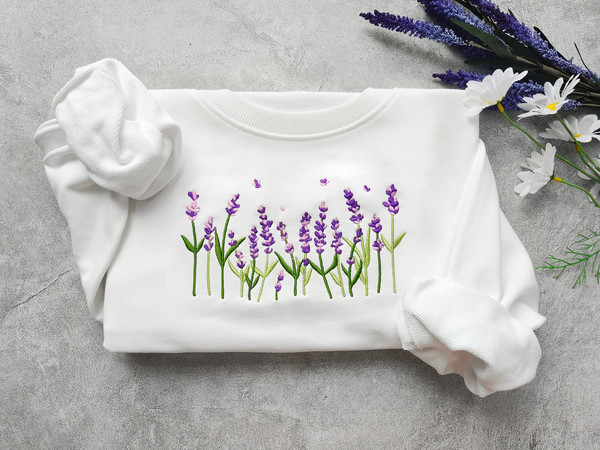 Lavender Embroidered Sweatshirt,Floral Sweatshirt,Crewneck Sweatshirt,Valentine's Day Gift,Gifts For Her.jpg