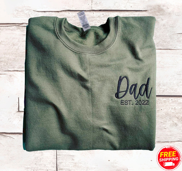 Personalized Dad Embroidered Sweatshirt, Custom Embroidered Dad Est With Kids Names and Heart On Sleeve, Best Gifts Father's Day,.jpg