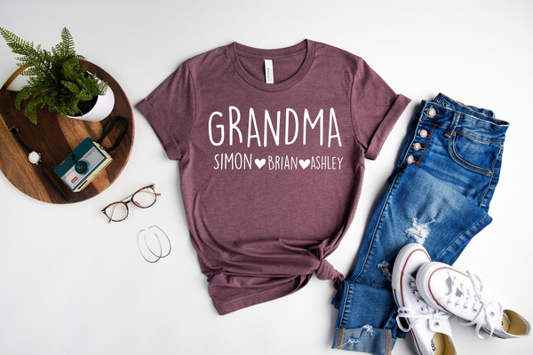 Custom Grandma Shirt, Grandma Shirt With Grandkids Name, Mother's Day Shirt, Personalized Grandma Shirt.jpg