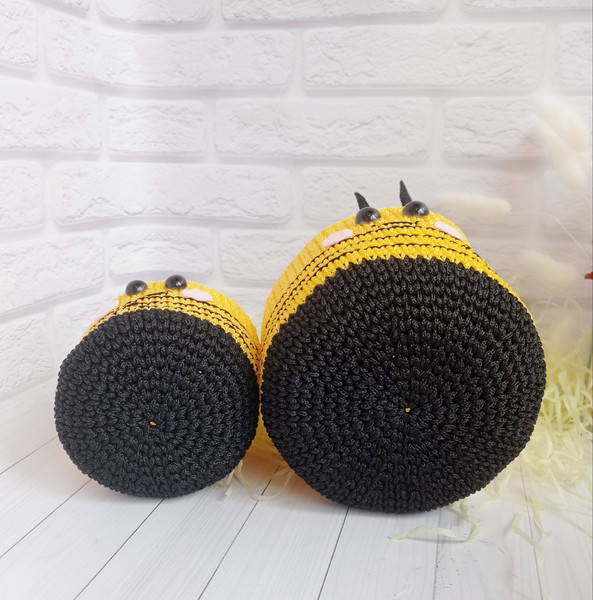 bee basket 4.jpg