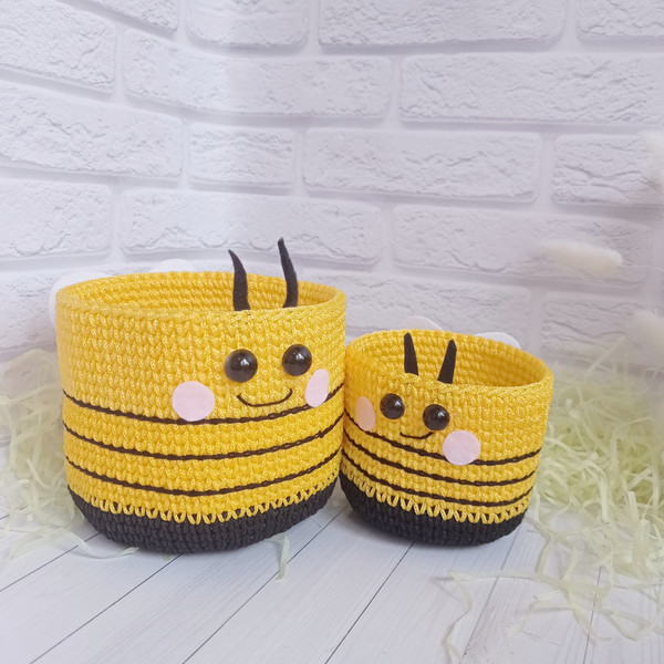 bee basket 1.jpg