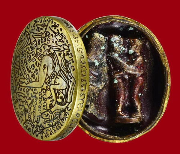 Thai Amulet Sexual allure-Sexual Magnetism Powerful talisman Ma sep nang (6).jpg