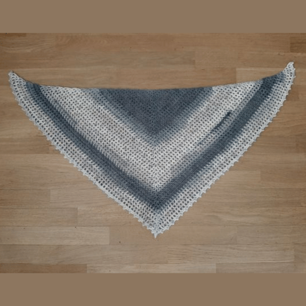 designsniko one skein shawl b.png