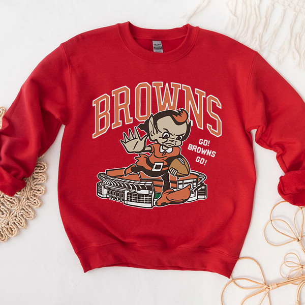 3Go Browns Brownie the Elf Stadium Graphic Hoodies.jpg