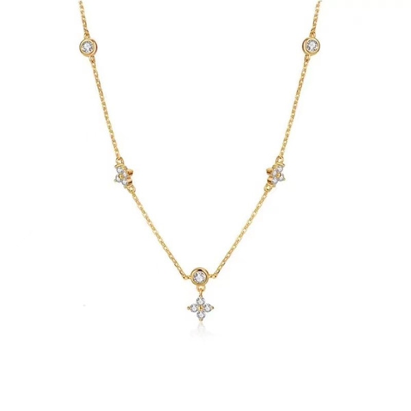 OmbZANENJERY-Inlaid-Zircon-Four-leaf-Flower-Chain-Necklace-for-Women-New-Niche-Light-Luxury-Hot-Fashion.jpg
