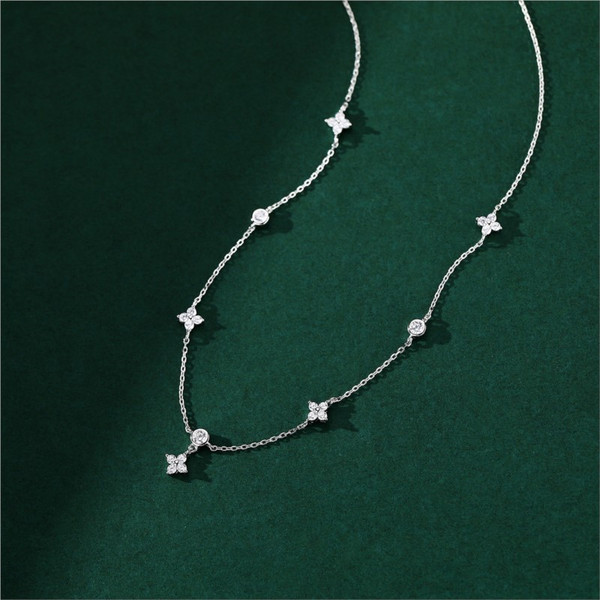 xlhEANENJERY-Inlaid-Zircon-Four-leaf-Flower-Chain-Necklace-for-Women-New-Niche-Light-Luxury-Hot-Fashion.jpg