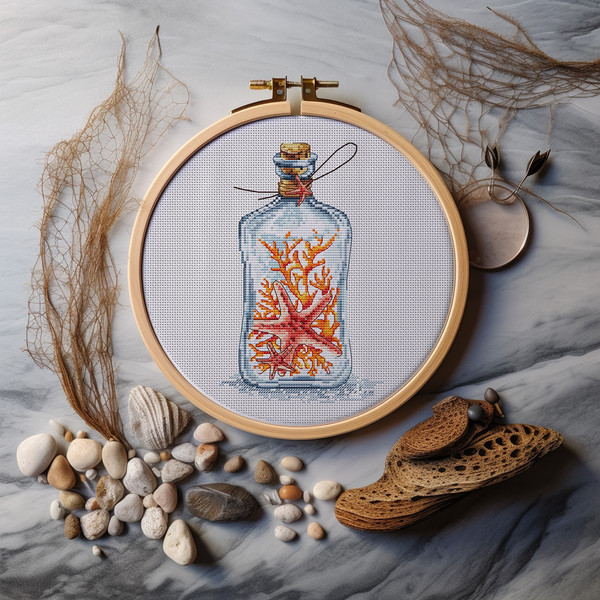 13. Bottle with a seastar Hoop7.jpg