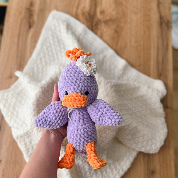 CROCHET DUCK PATTERN 5.jpg