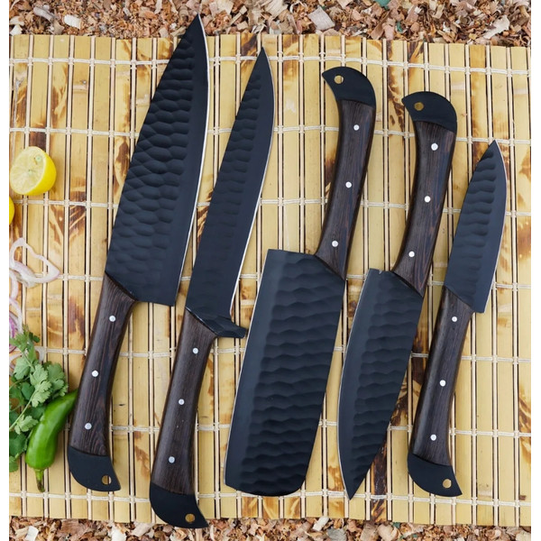 5 PC Custom Handmade Hand Forged Black Coated Carbon Steel Chef Set Kitchen Knives (3).jpeg