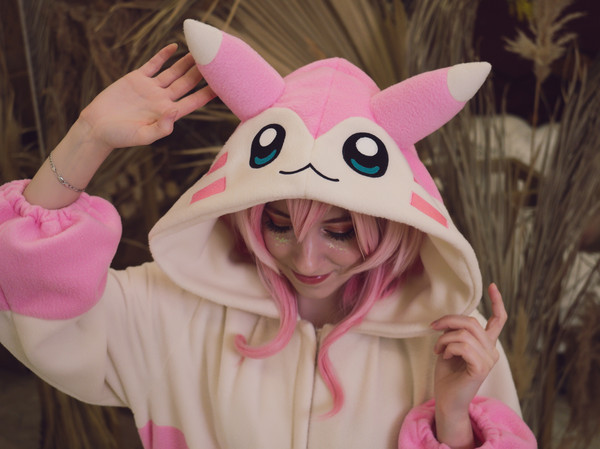 Shiny Furret pokemon kigurumi adult onesie pajama 06.jpg