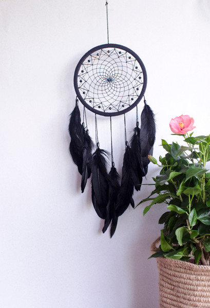 20 cm black dreamcatcher 6.jpg