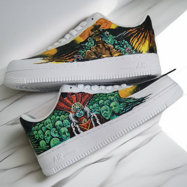 custom- woman- shoes- nike- air- force- sneakers- white- black- Castaneda- art 12. png