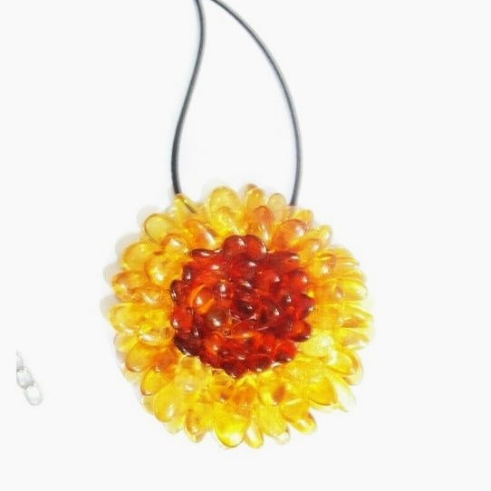 Natural Amber Flower Pendant Necklace Sunflower Gemstone Necklace Amber jewelry Summer Holiday jewelry christmas birthday gift for women mom Real Baltic amber.j