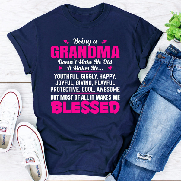 Being A Grandma Doesn't Make Me Old It Makes Me... - Inspire Uplift