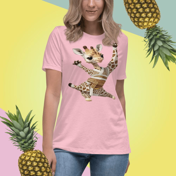 Giraffe Beautiful giraffe dancing Women's Relaxed T-Shirt