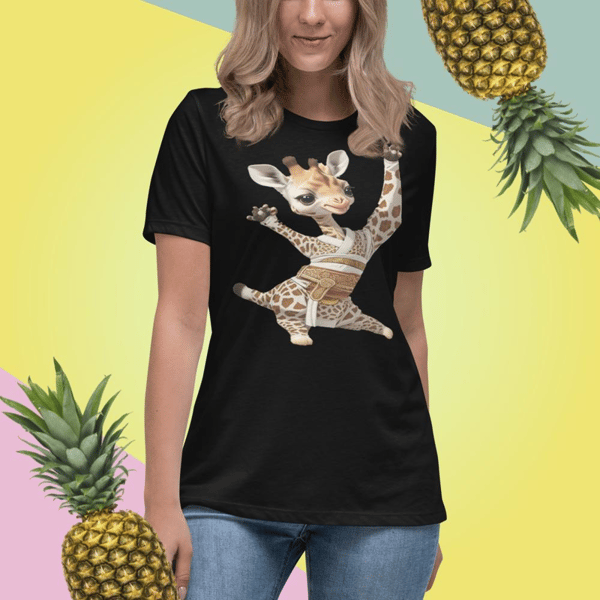 Giraffe Beautiful giraffe dancing Women's Relaxed T-Shirt