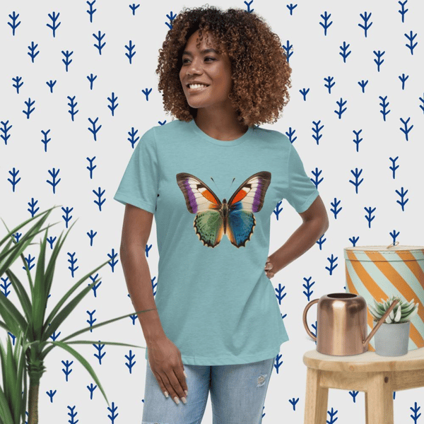 Monarch butterfly graphic print design illustration monarch Butterfly motif Бабочка-монарх Monarque papillon Women's Relaxed T-Shirt