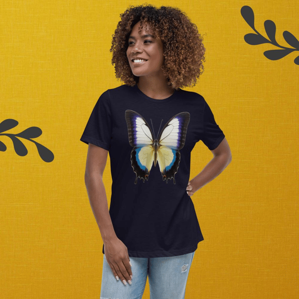 Monarch butterfly graphic print design illustration monarch Butterfly motif Бабочка-монарх Monarque papillon Women's Relaxed T-Shirt