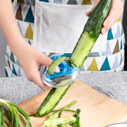 3-in-1 multi peel blade zesters