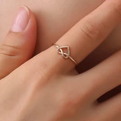 adjustable love heart knot ring
