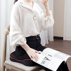 ergonomic hip cushion for pain-free sitting – ideal comfort gift for home & office