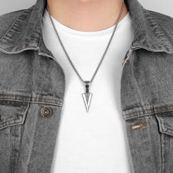 long arrow necklace